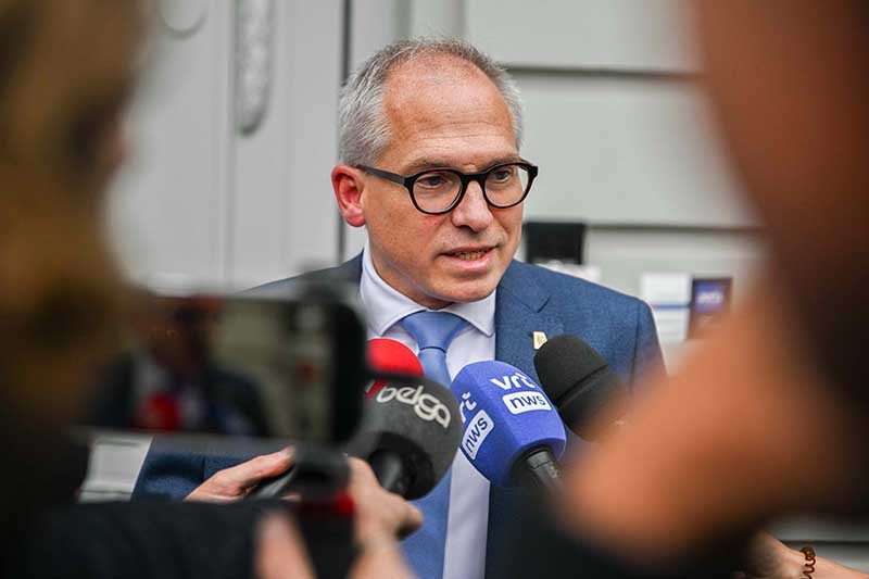 minister-president Diependaele